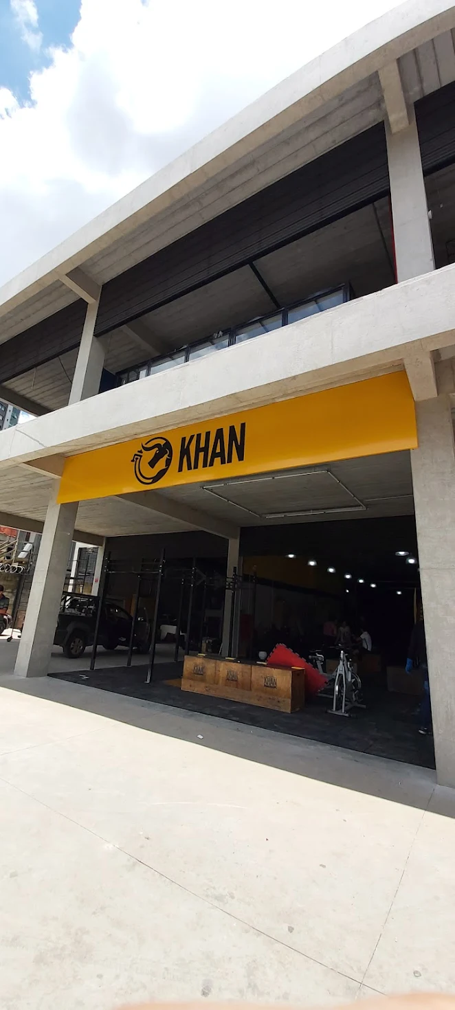 CT Khan — foto 2
