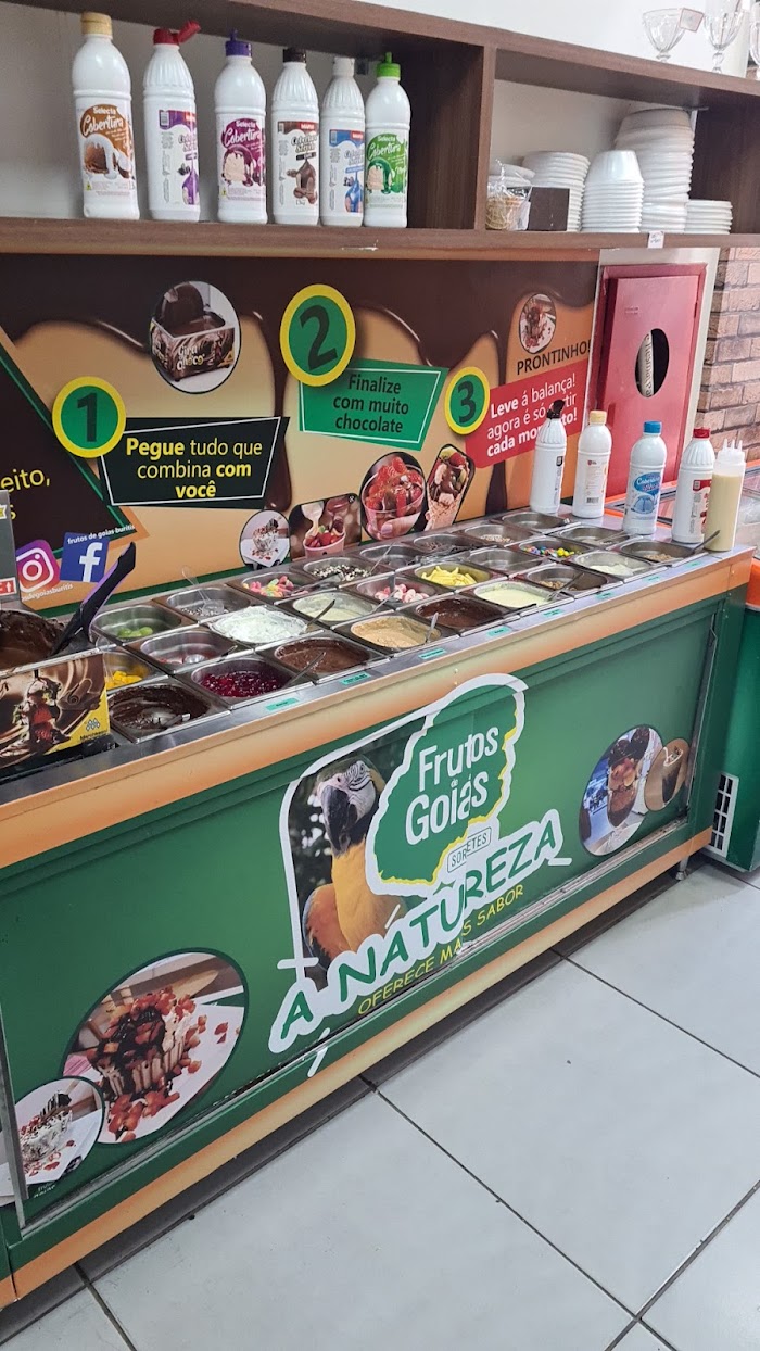 Frutos de Goiás